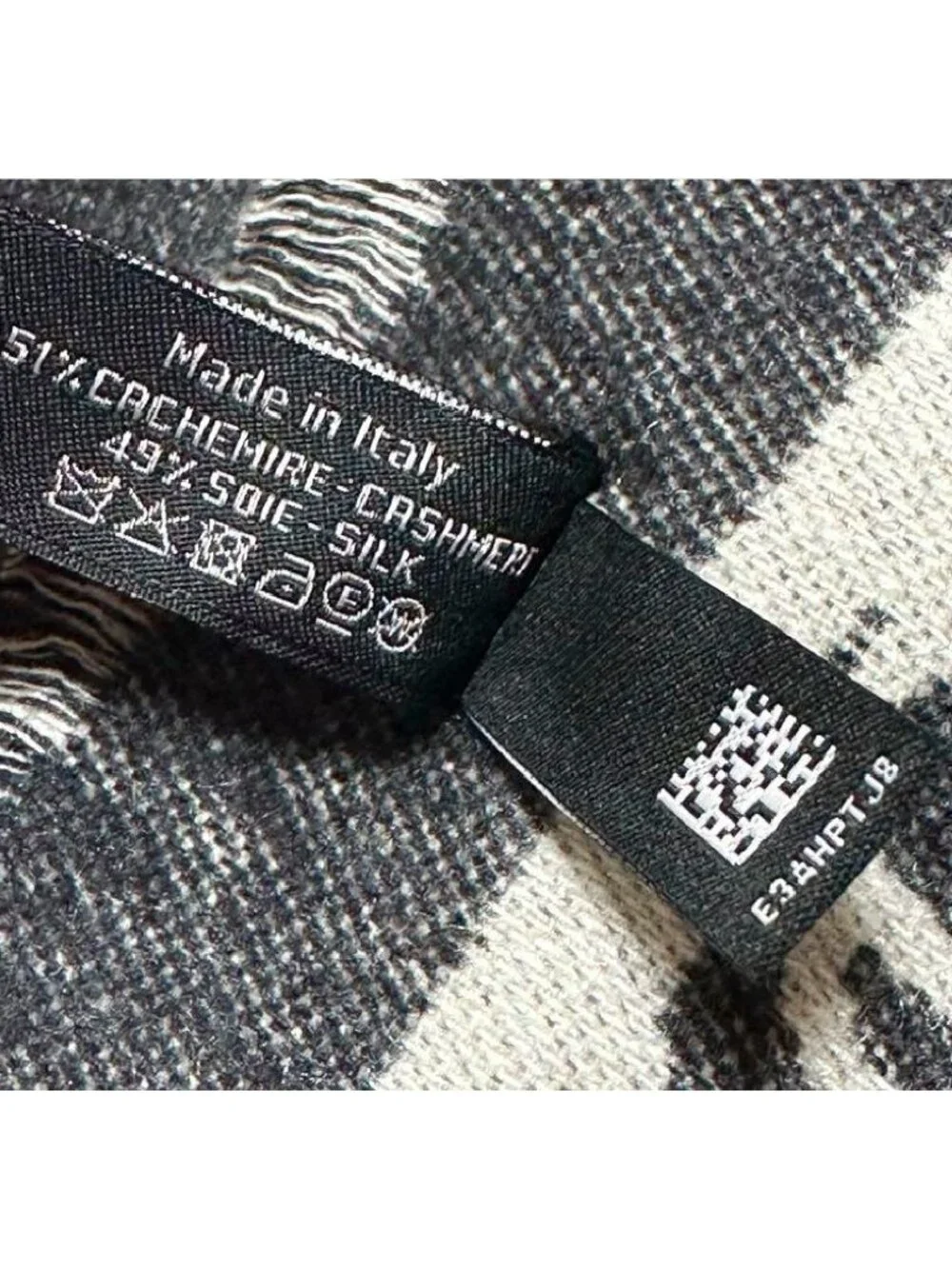 CHANEL nwt cashmere
